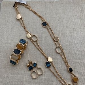 White House Black Market